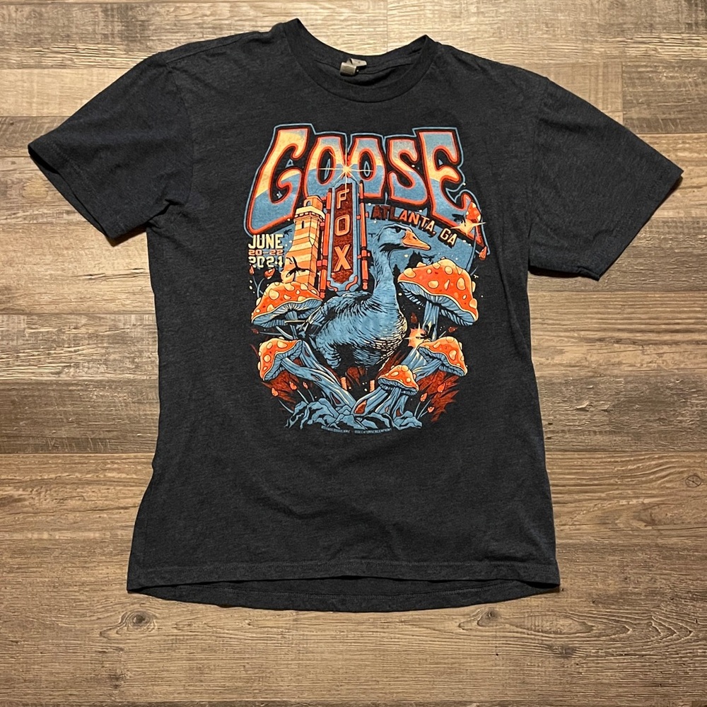 Goose Limited Edition Graphic Blue Tee Fox Theater Design 🔥🔥
